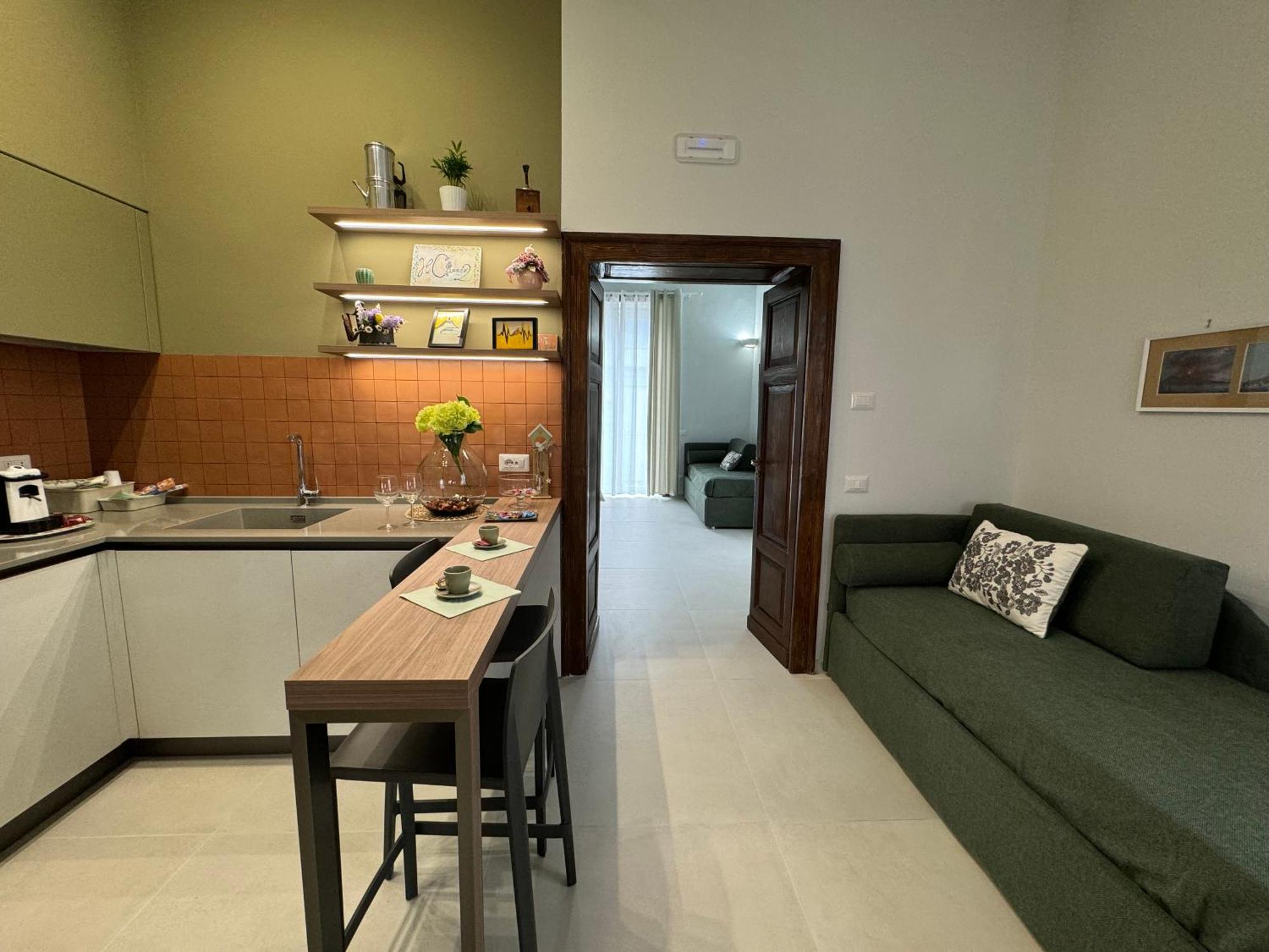 Appartamento Il Cammeo 2 Guest House, Near Pompeii And Vesuvius *