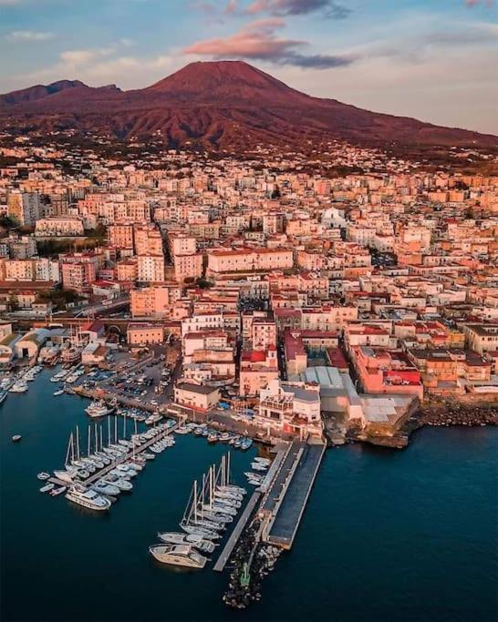 Il Cammeo 2 Guest House, Near Pompeii And Vesuvius