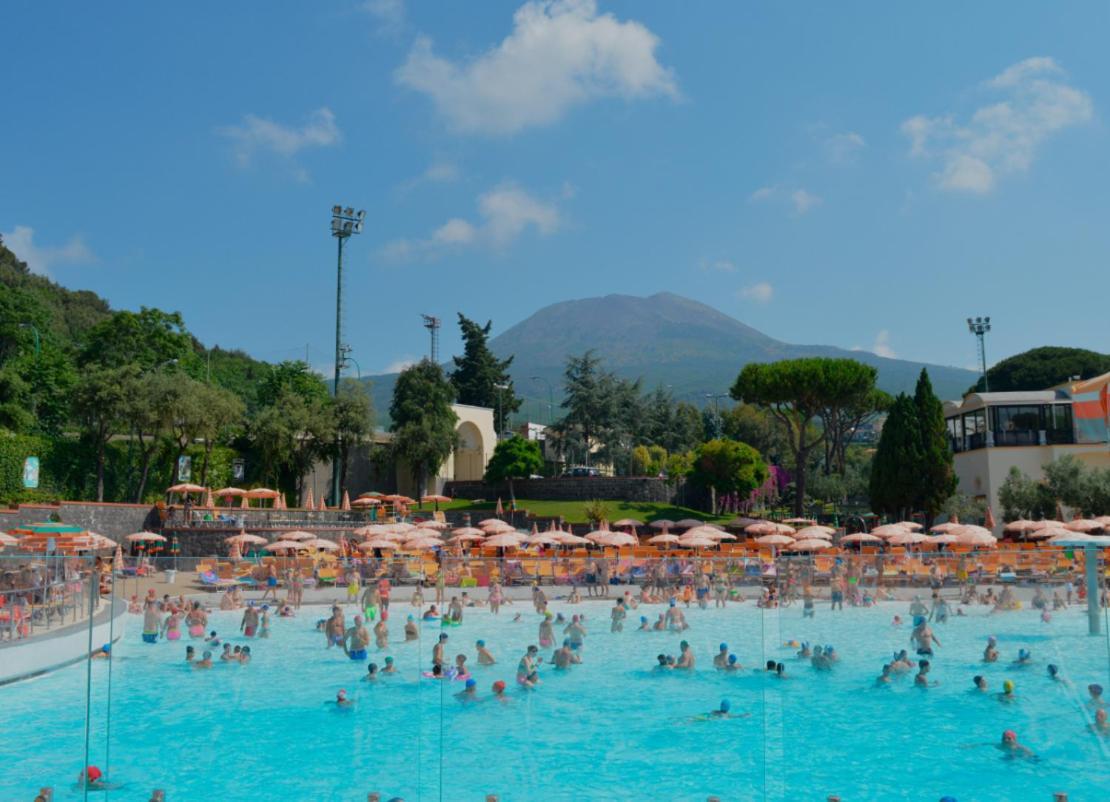 Il Cammeo 2 Guest House, Near Pompeii And Vesuvius * Torre del Greco